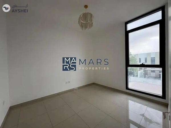 Spacious, Luxury 2 Bedroom Corner Townhouse with Close Kitchen Available For Rent in Nasma Residence