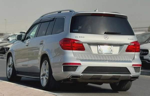MERCEDES BENZ GL550 | 2014 | SLIVER WITH BLACK INTERIOR | CLEAN CAR | FRESH JAPAN IMPORT