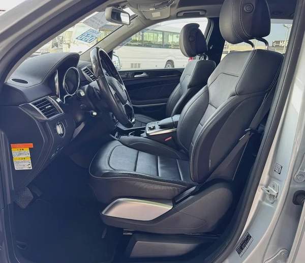 MERCEDES BENZ GL550 | 2014 | SLIVER WITH BLACK INTERIOR | CLEAN CAR | FRESH JAPAN IMPORT