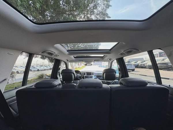 MERCEDES BENZ GL550 | 2014 | SLIVER WITH BLACK INTERIOR | CLEAN CAR | FRESH JAPAN IMPORT
