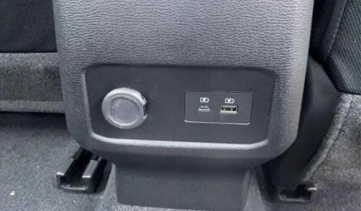 Mitsubishi L200 Mitsubishi L200 GLX AT DIESEL FULL OPTION 2026-14-14