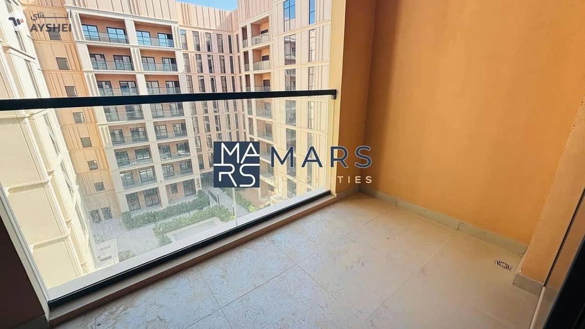 Cozy 1BHK with Balcony & Stunning Community View-7-7