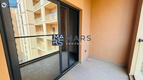 Cozy 1BHK with Balcony & Stunning Community View