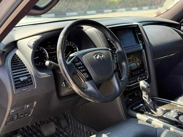 INFINITI QX80 | GCC SPECS | YEAR: 2021 | FULL-SERVICE HISTORY WITH AGENCY | WARRANTY UPTO DECEMBER 2026 |