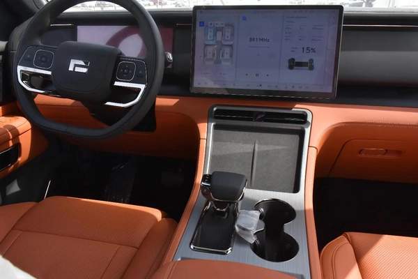 ROX 01 SEVEN SEATS PHEV 2025 | BLACK