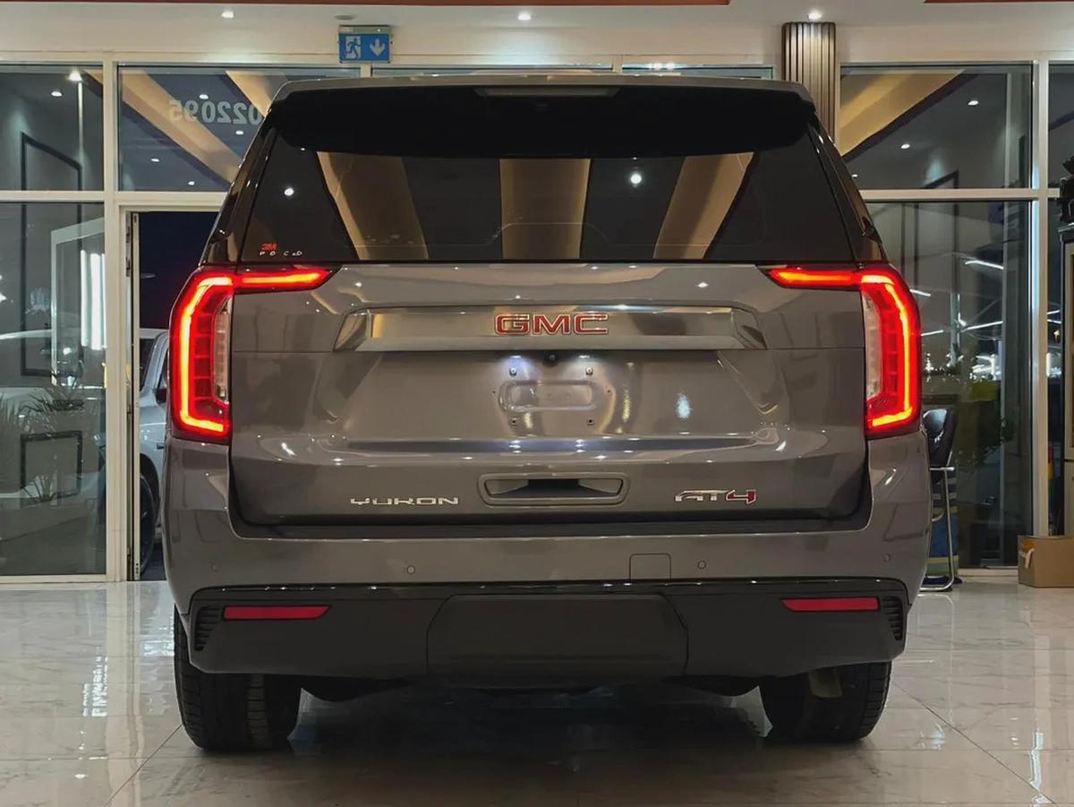 GMC Yukon AT4 2021 GCC-5-5