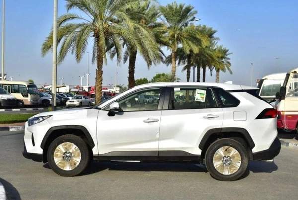 Toyota RAV4 RAV4 LE 2.0L 5SET AWD