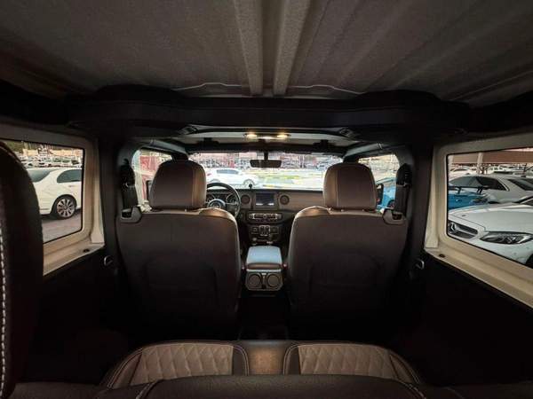 Jeep Wrangler Jeep wrangler V6 2door MY2019 GCC