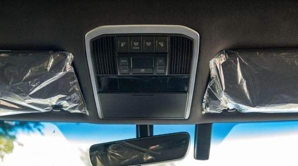 Toyota Land Cruiser GR-S LC300 GR SPORT 3.3D AT MY2024 – BLACK