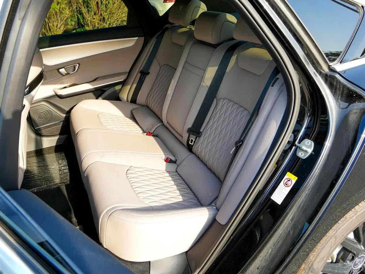 2025 BYD HAN DM-I INTELLIGENT DRIVING EDITION ELITE BRAND NEW 0KM-2-2