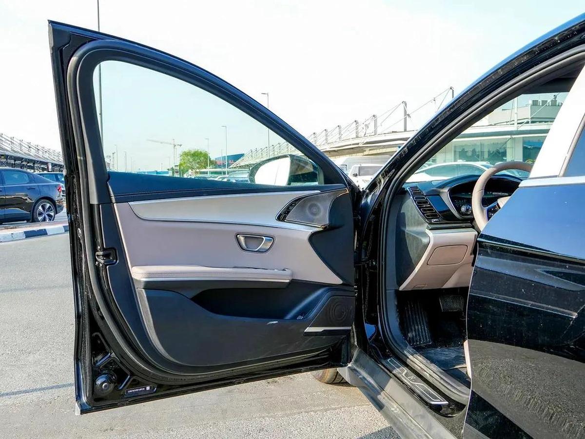 2025 BYD HAN DM-I INTELLIGENT DRIVING EDITION ELITE BRAND NEW 0KM-17-17
