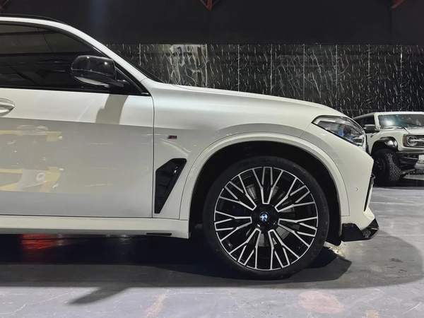 BMW X5 M50i 2020 GCC specs for 159,000.00 AED