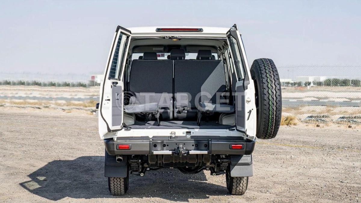 Toyota Land Cruiser 70 LC 76 4.2 M/T 2025-21-21