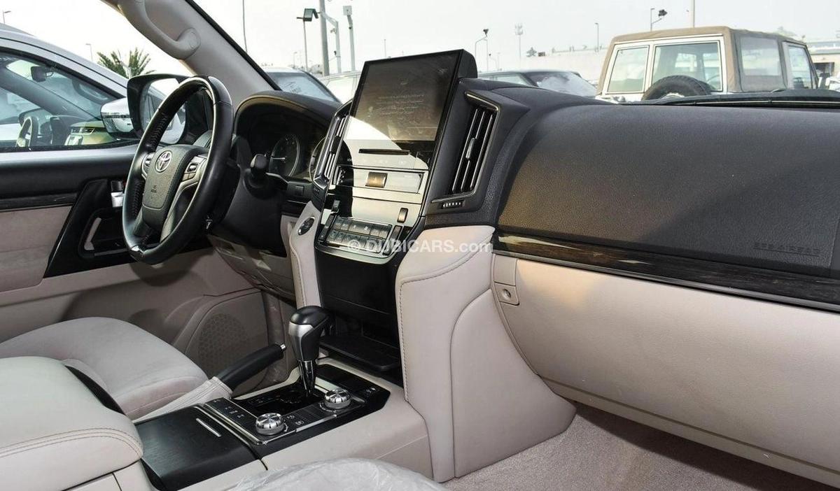 Toyota Land Cruiser GXR V8 Grand Touring-7-7