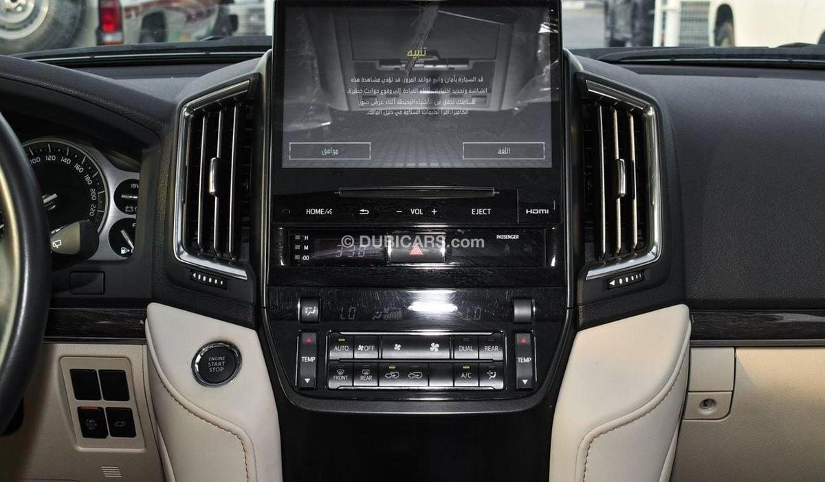 Toyota Land Cruiser GXR V8 Grand Touring-9-9