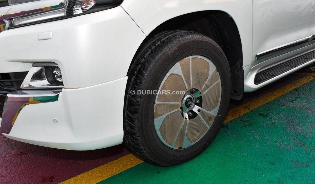 Toyota Land Cruiser GXR V8 Grand Touring-15-15