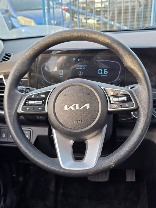 Kia Seltos KIA SALTOS LUXURY FULL OPTION PETROL ENGINE