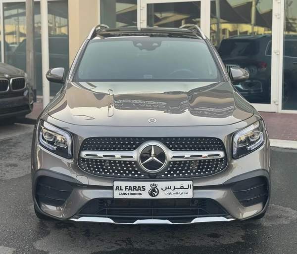 Mercedes Benz GLB250 4MATIC AMG 2022 fully loaded