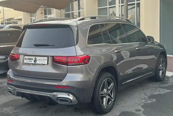 Mercedes Benz GLB250 4MATIC AMG 2022 fully loaded