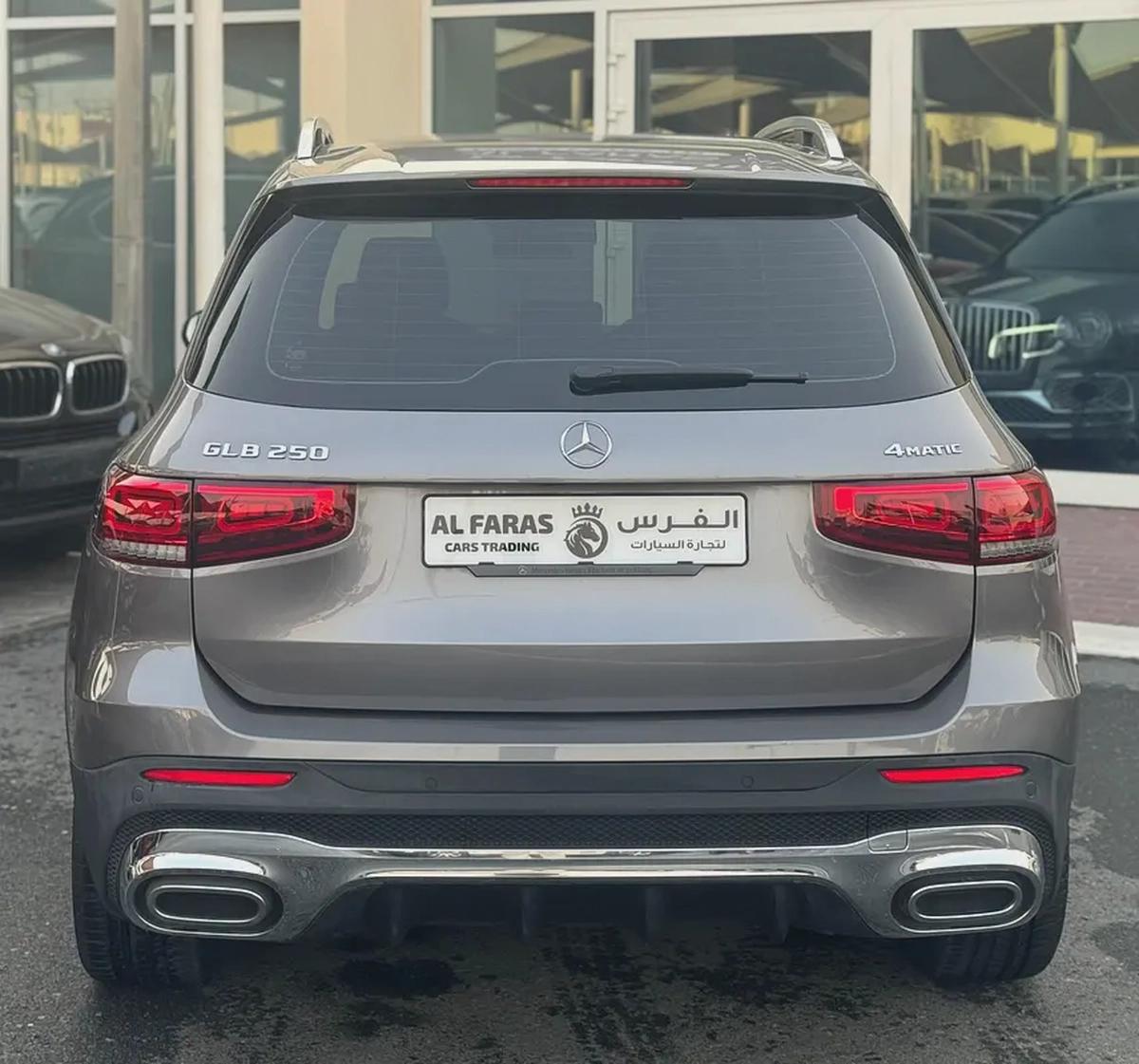 Mercedes Benz GLB250 4MATIC AMG 2022 fully loaded-6-6
