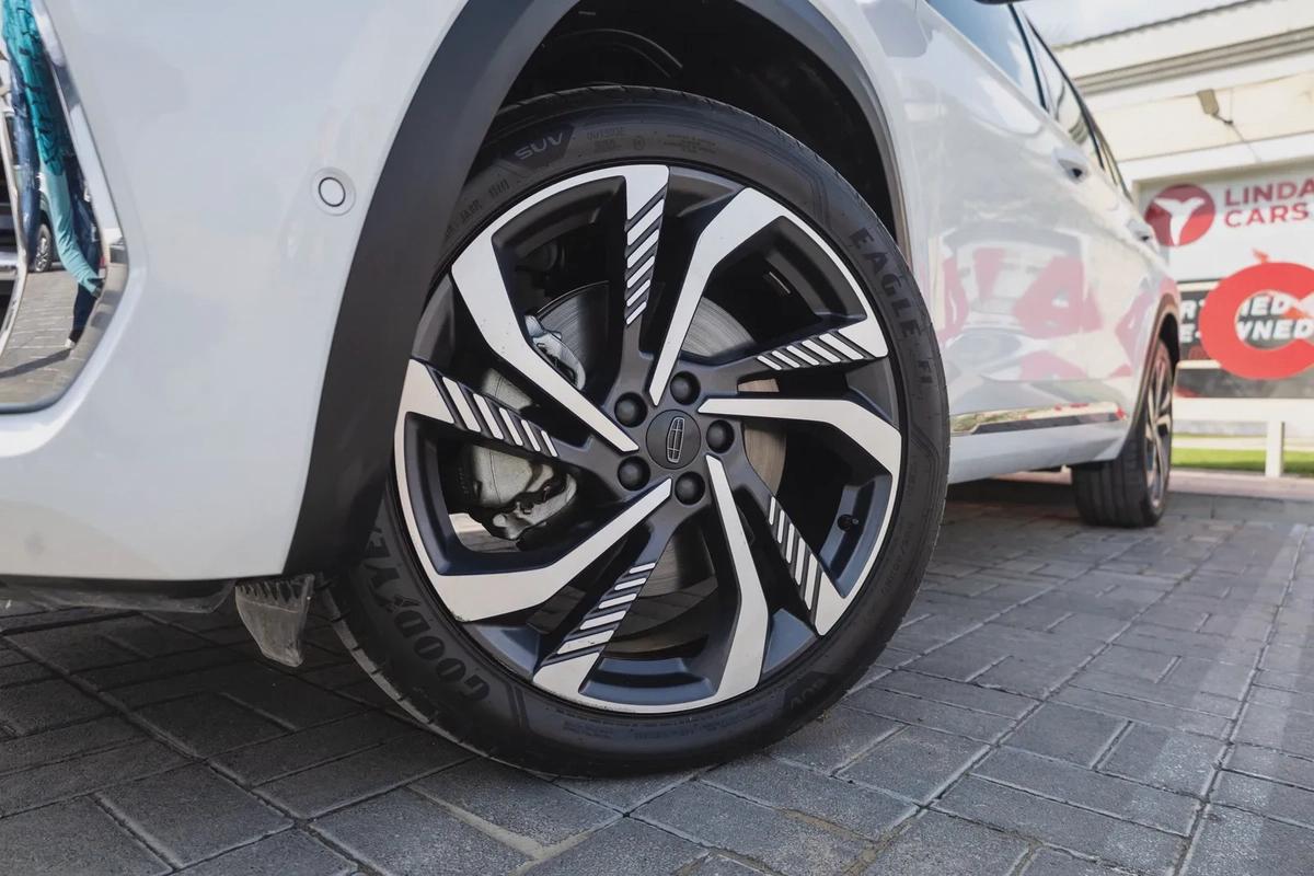 Geely Xingyue L / Monjaro 2025-8-8