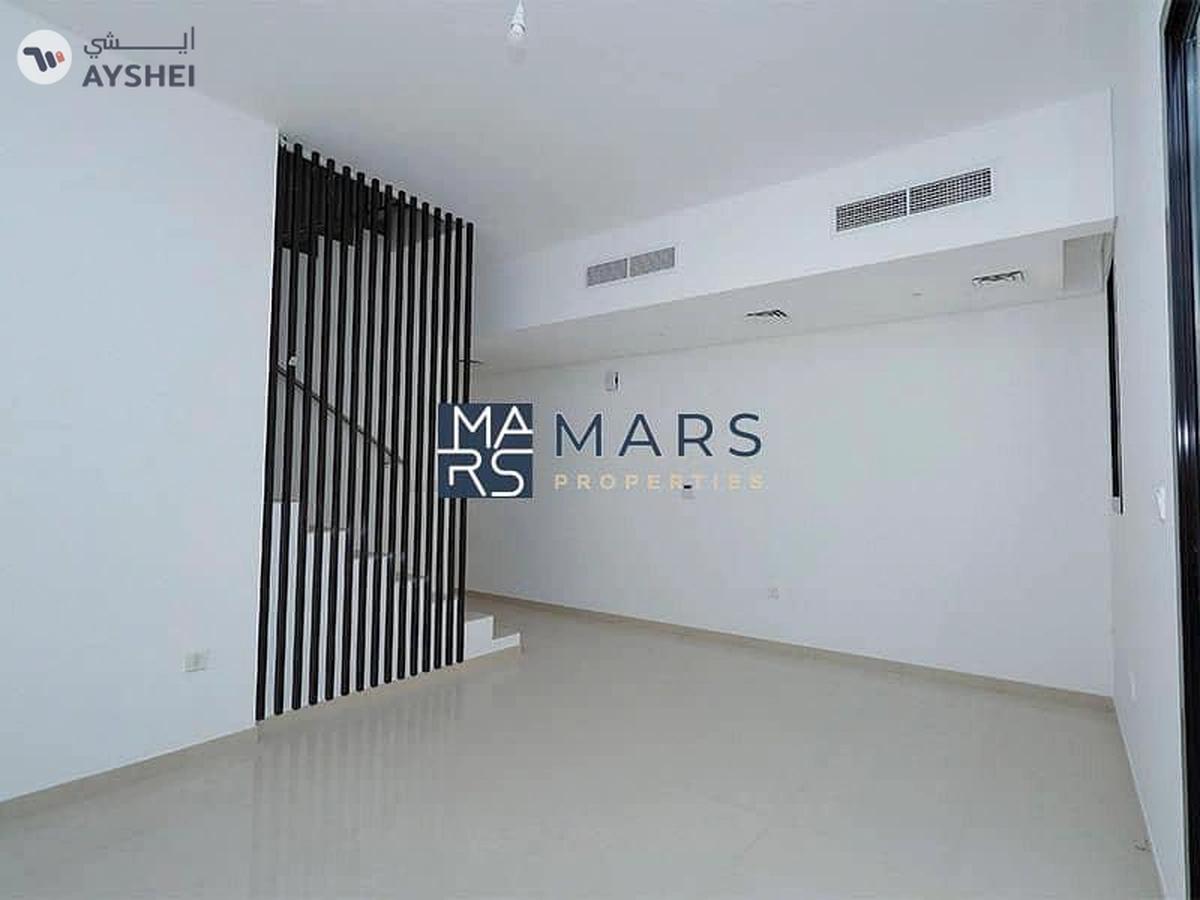 Spacious 2 bhk Townhouse with all facilities available for rent in Al Nasma Residence-9-9