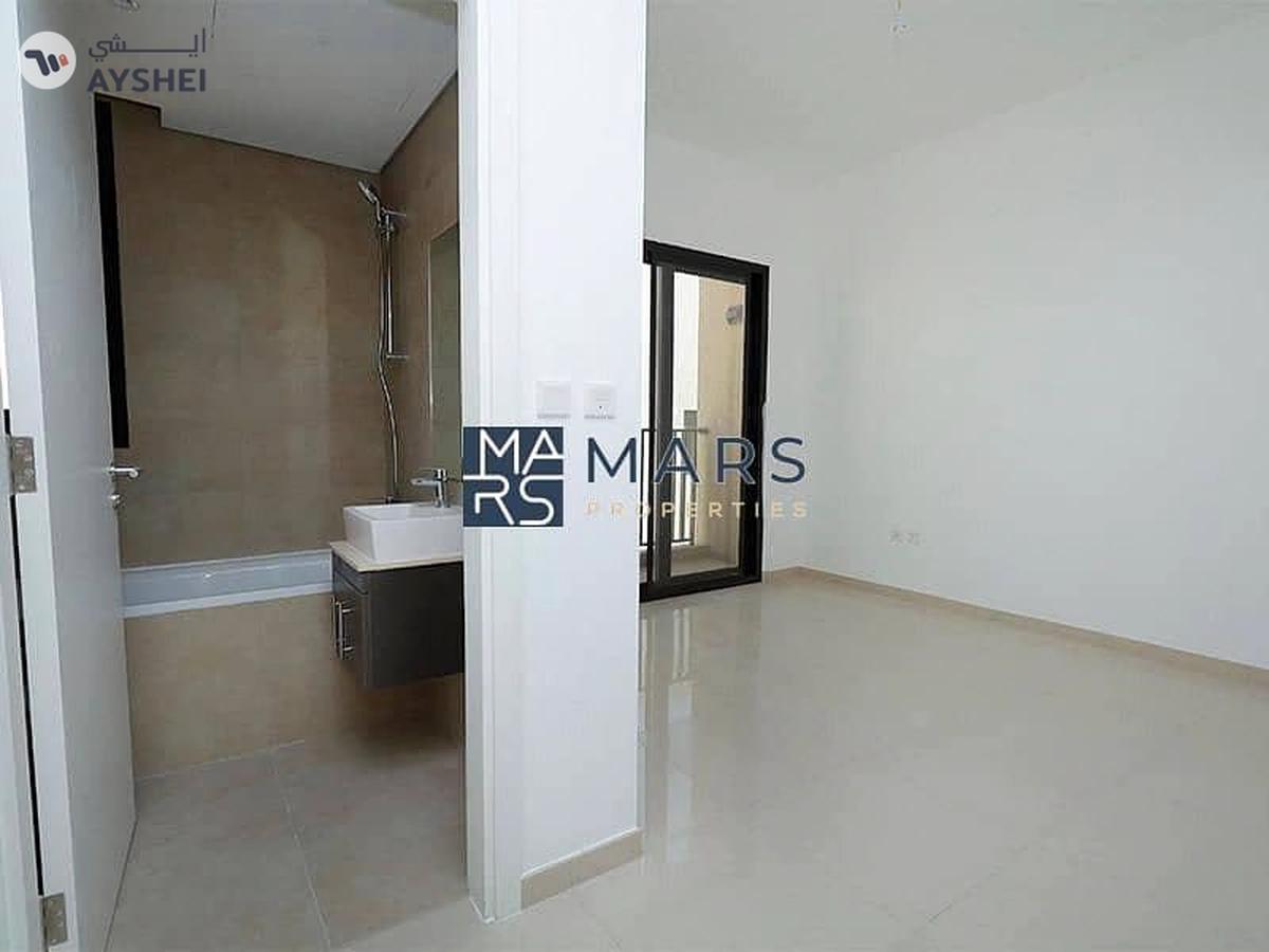 Spacious 2 bhk Townhouse with all facilities available for rent in Al Nasma Residence-12-12