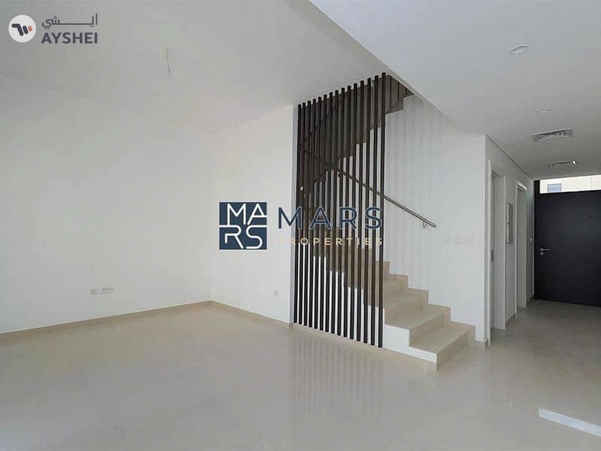 Spacious 2 bhk Townhouse with all facilities available for rent in Al Nasma Residence-0-landscape