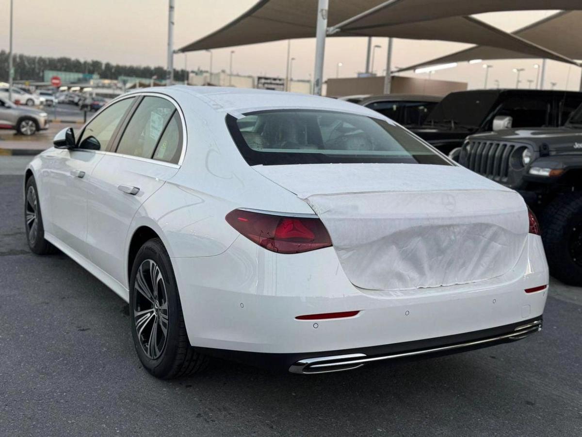 Mercedes-Benz E200 MERCEDES E200 2026 0KM 4V-1-1