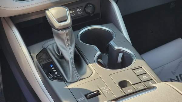 2023 Toyota Highlander GLE Hybrid (Grey)