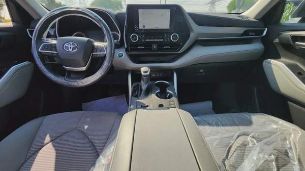 2023 Toyota Highlander GLE Hybrid (Grey)