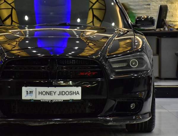 Dodge Charger SRT8 ( 2013 Model ) in Black Color GCC Specs