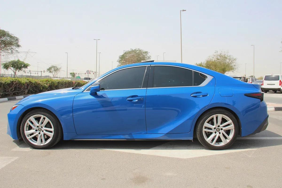 Free Offers Lexus IS300 2022 GCC, Free service till 115kms (1610x 60) With & Without DownPayment-11-11