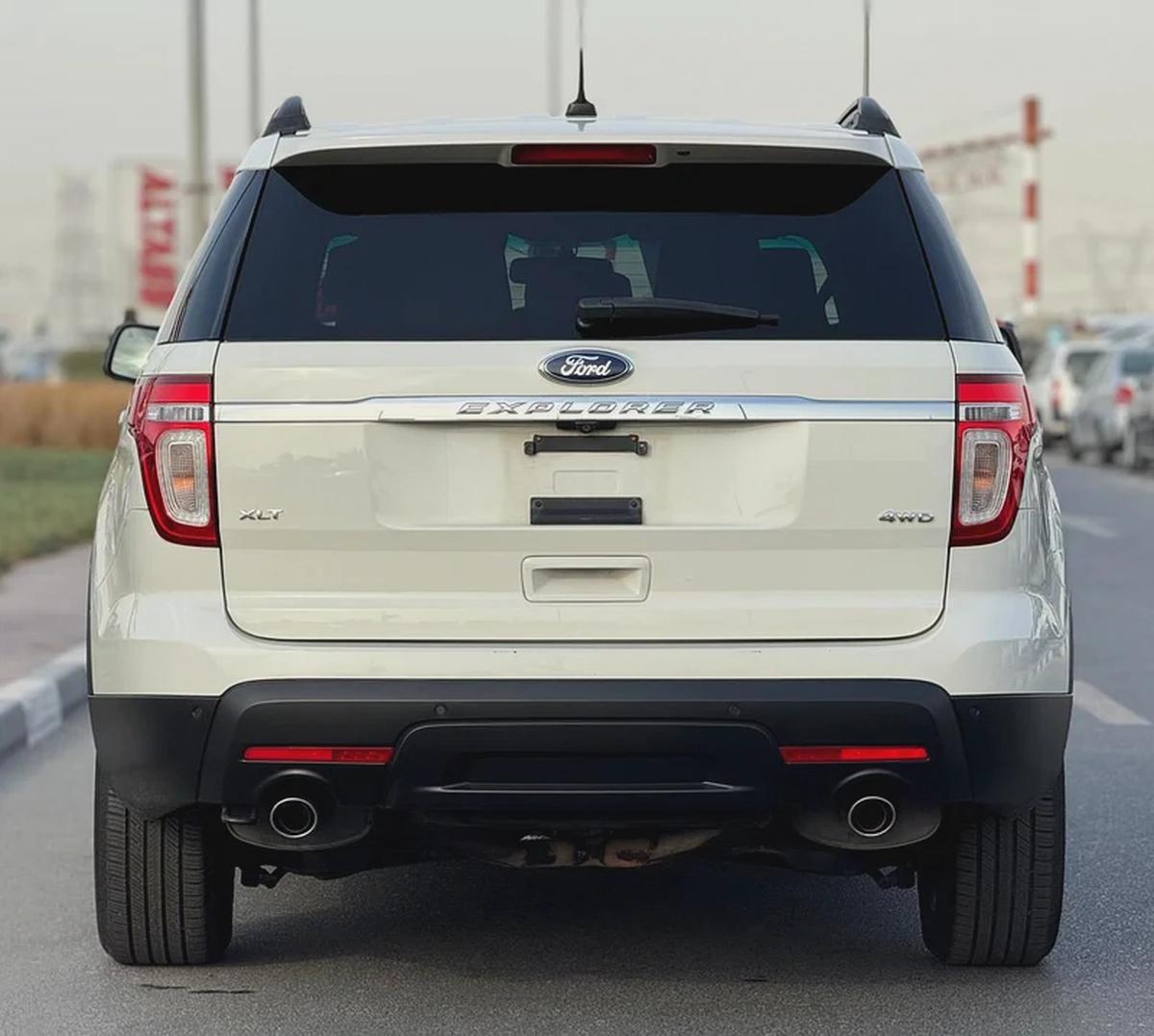 FORD EXPLORER | XLT | 2012 | 7 SEATS | CLEAN CAR FRESH JAPAN IMPORT-5-5