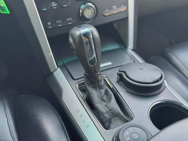 FORD EXPLORER | XLT | 2012 | 7 SEATS | CLEAN CAR FRESH JAPAN IMPORT