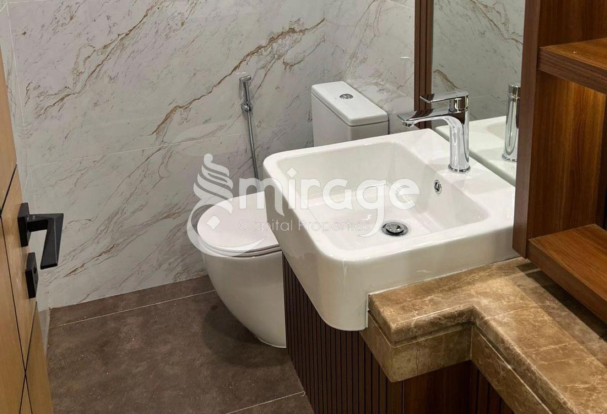 1BR APT Furnished | Modern Amenities | Prime Area-1-landscape