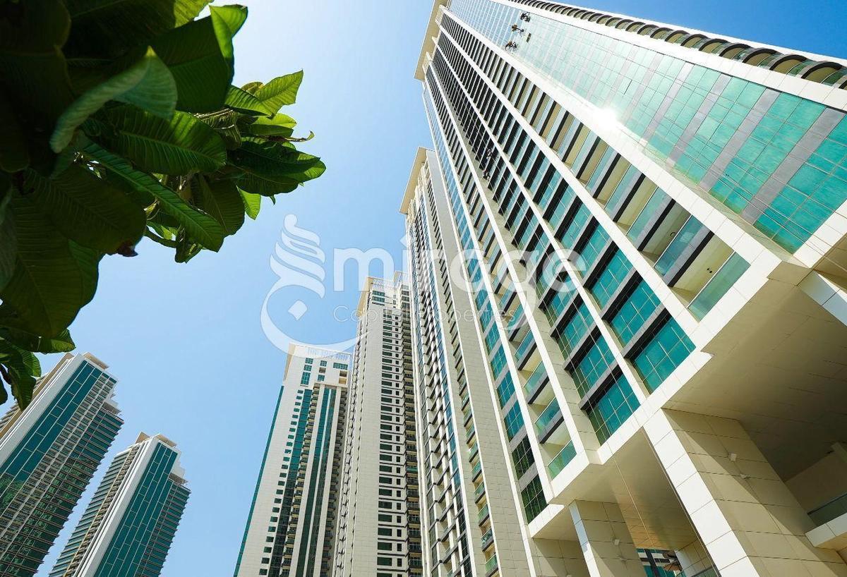 1BR APT Furnished | Modern Amenities | Prime Area-0-0