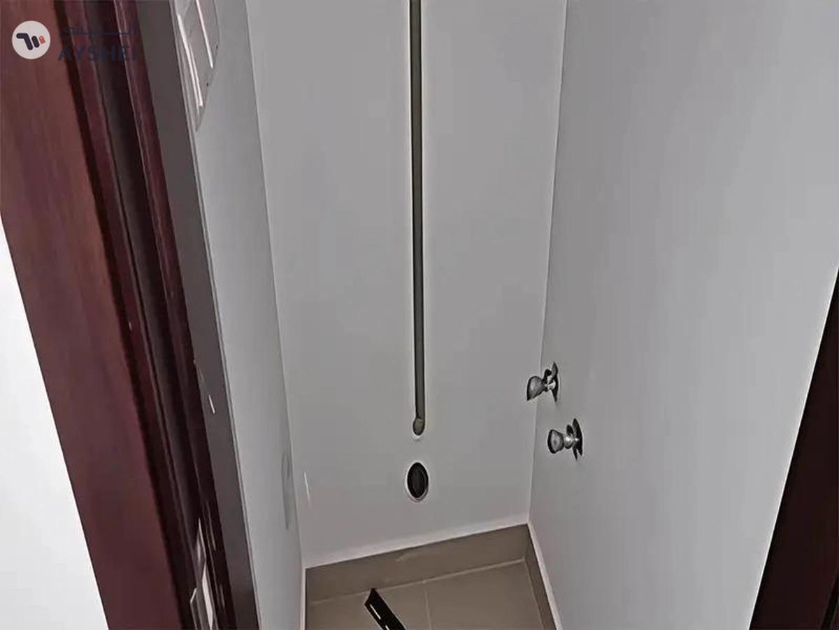 LARGE STUDIO | PODIUM LEVEL | FITTED KITCHEN-7-7