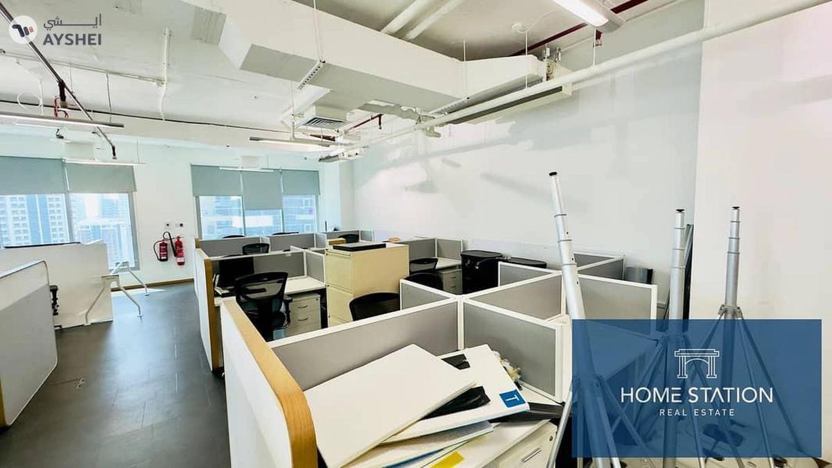 Grosvenor Business Tower, Barsha Heights (Tecom), Dubai-10-10