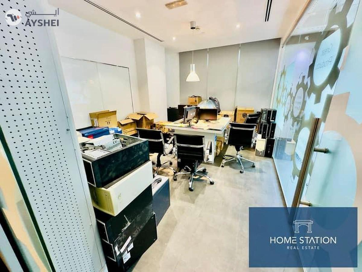 Grosvenor Business Tower, Barsha Heights (Tecom), Dubai-11-11