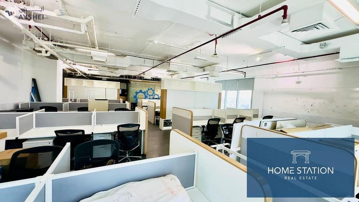 Grosvenor Business Tower, Barsha Heights (Tecom), Dubai-1-landscape