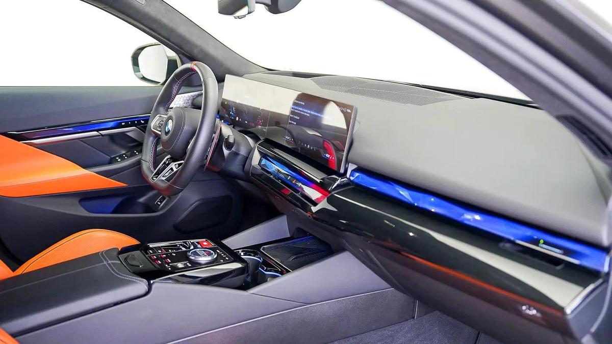 BMW M5 M5 Competition-10-10