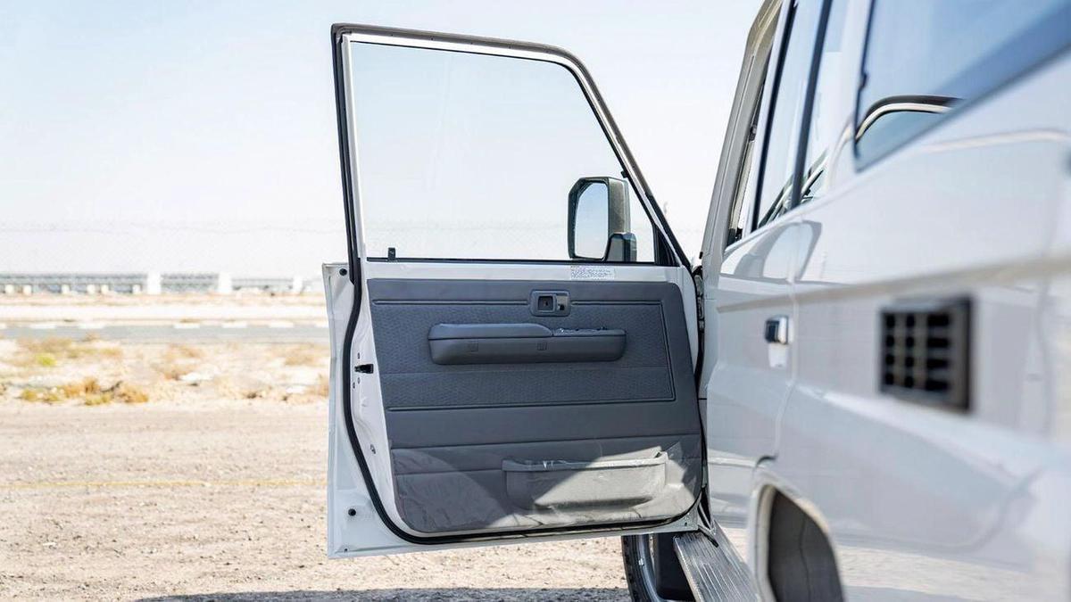 Toyota Land Cruiser 70 Toyota LC76 Hard Top 4.2L Diesel V6 5doors MY2025-17-17