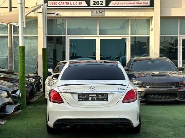 MERCEDES BENZ AMG C63S GCC 2015 FULL OPTION ORIGINAL PAINT PERFECT CONDITION