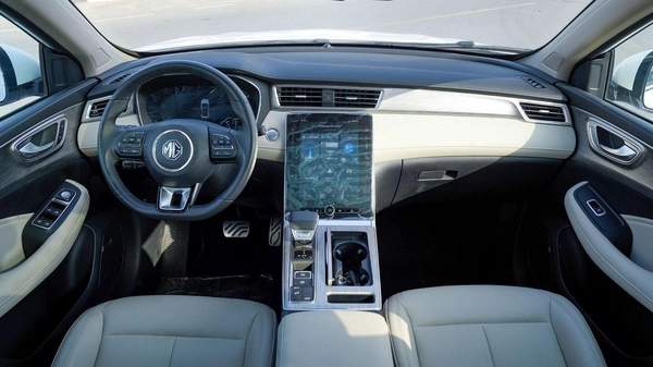 MG RX5 MG RX5 PLUS 2025 – Deluxe (N-RX5-DEL-1.5-25) 1.5L Turbo Engine – SUV – GCC Specs – Export Only