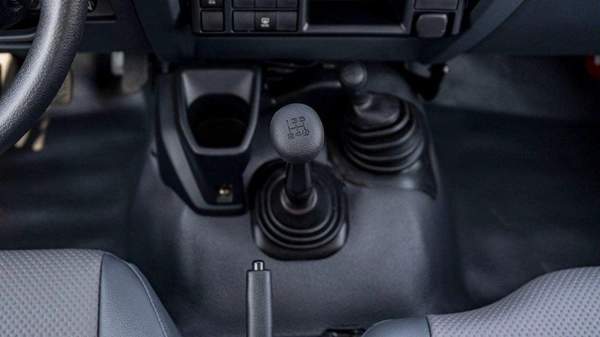 Toyota Land Cruiser 70 LC78 4.2D MT MY2024 – WHITE