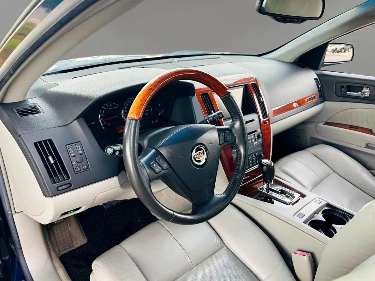 CADILLAC STS | 2006 | LOW MILEAGE CLEAN CAR FRESH JAPAN IMPORT-10-10