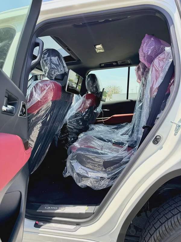 LC300 VXR 3.5L Twin Turbo 2026 GCC Specs Brand New for Export