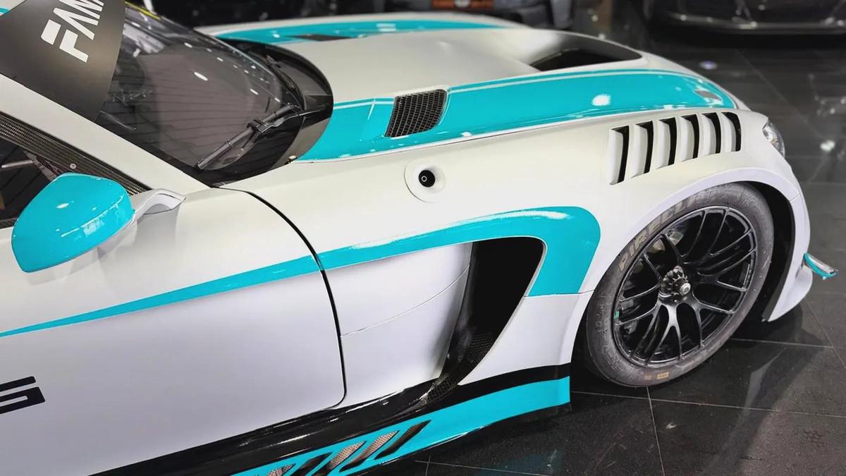 MERCEDES AMG GT3 EVO, RACE CAR, ENDURANCE PACKAGE,CAR IS EQUIPPED WITH 200K AED WORTH OF SPARE PARTS-7-7