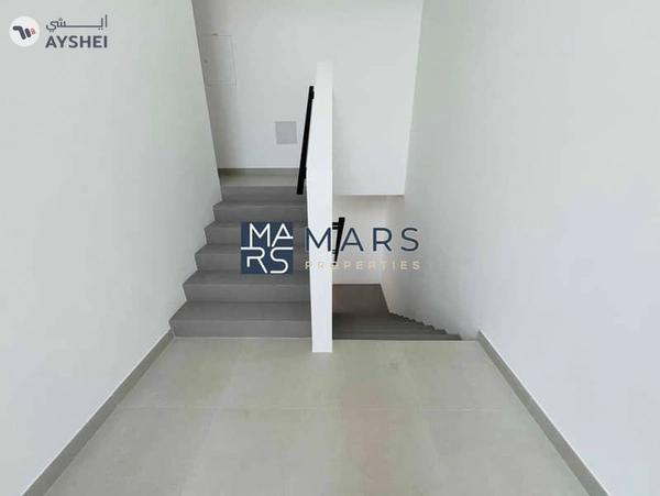 Luxurious brand new 3 bedroom villa in robinia just in 155k